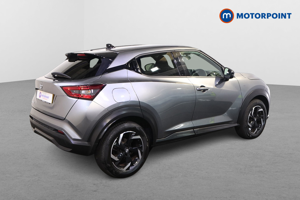 Nissan Juke N-Connecta Automatic Petrol SUV - Stock Number (1564959) - Drivers side rear corner