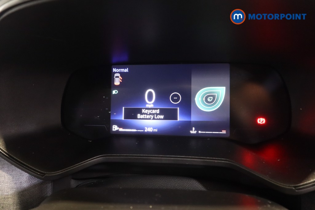 Renault Clio Evolution Manual Petrol Hatchback - Stock Number (1564976) - 4th supplementary image