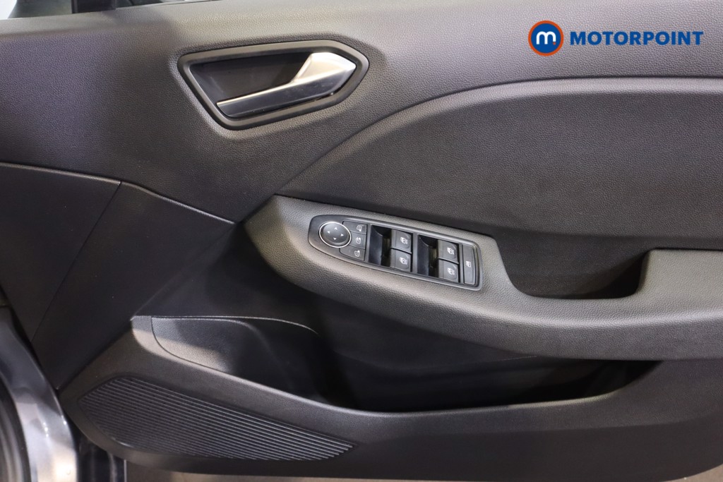 Renault Clio Evolution Manual Petrol Hatchback - Stock Number (1564976) - 7th supplementary image