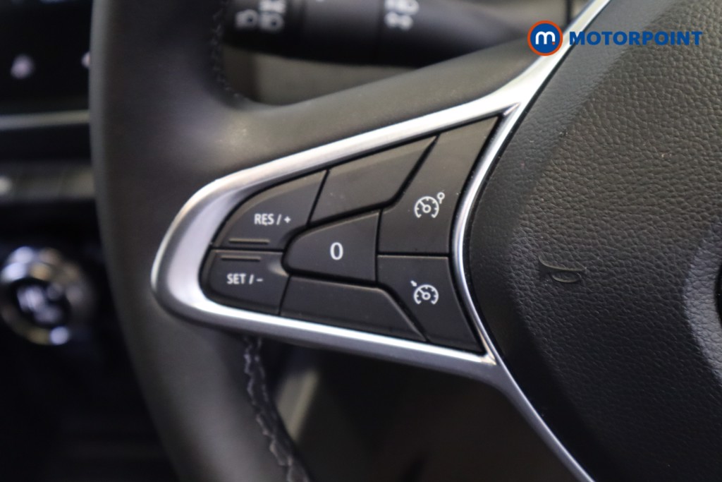 Renault Clio Evolution Manual Petrol Hatchback - Stock Number (1564979) - 12th supplementary image