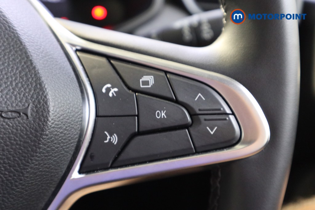 Renault Clio Evolution Manual Petrol Hatchback - Stock Number (1564992) - 5th supplementary image