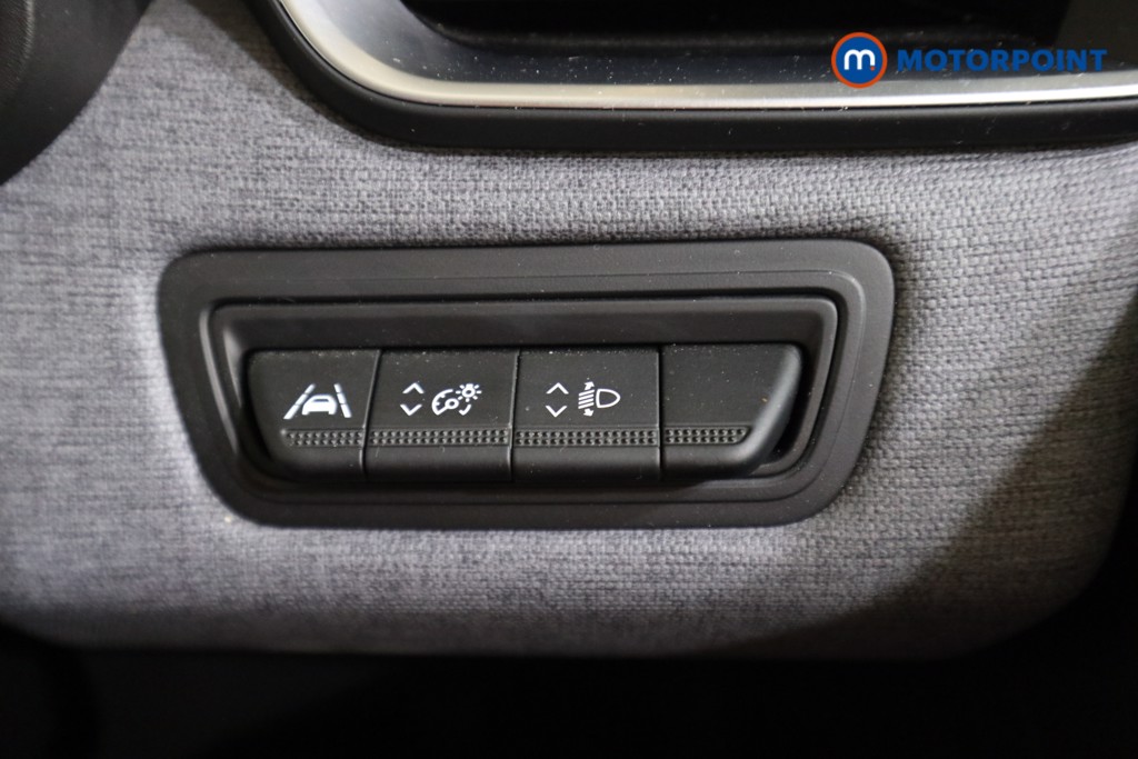 Renault Clio Evolution Manual Petrol Hatchback - Stock Number (1564992) - 7th supplementary image