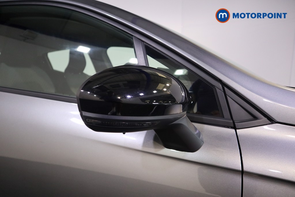 Renault Clio Evolution Manual Petrol Hatchback - Stock Number (1564992) - 19th supplementary image