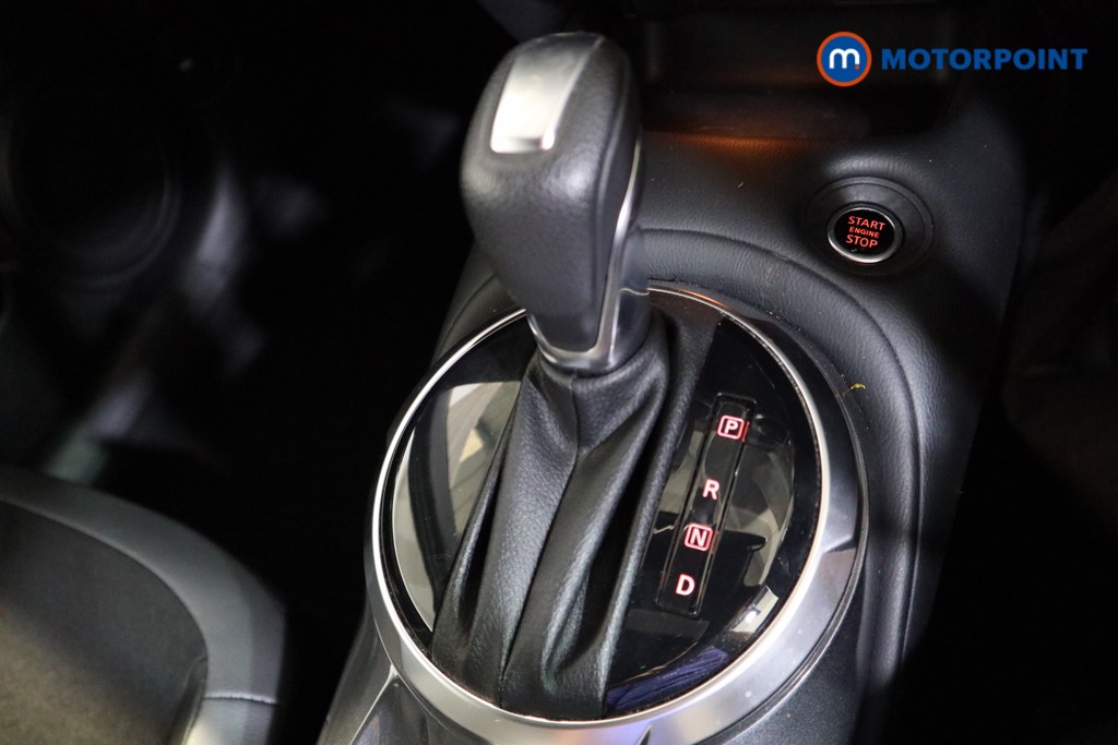 Nissan Juke N-Connecta Automatic Petrol SUV - Stock Number (1564998) - 10th supplementary image