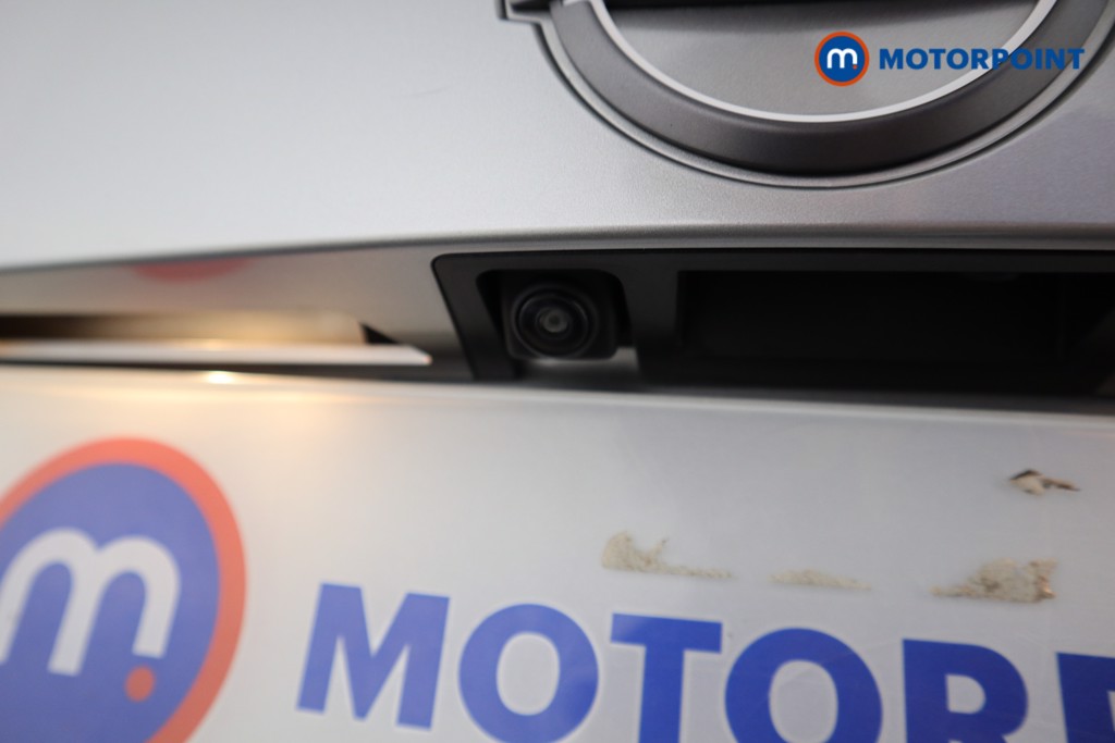 Nissan Juke N-Connecta Automatic Petrol SUV - Stock Number (1564998) - 19th supplementary image