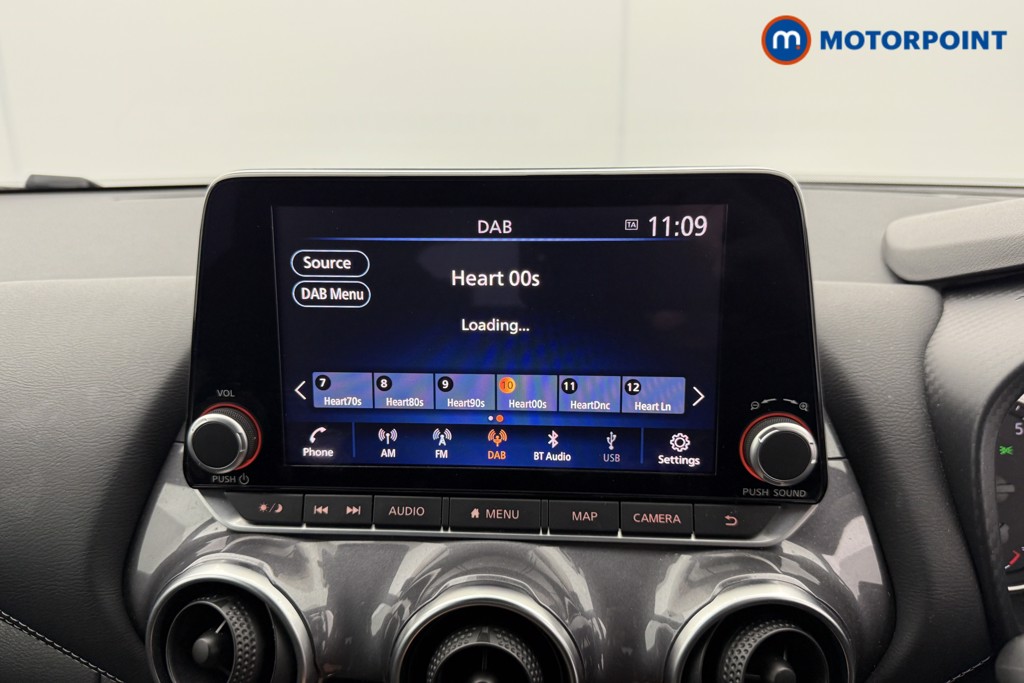 Nissan Juke N-Connecta Automatic Petrol SUV - Stock Number (1565005) - 7th supplementary image