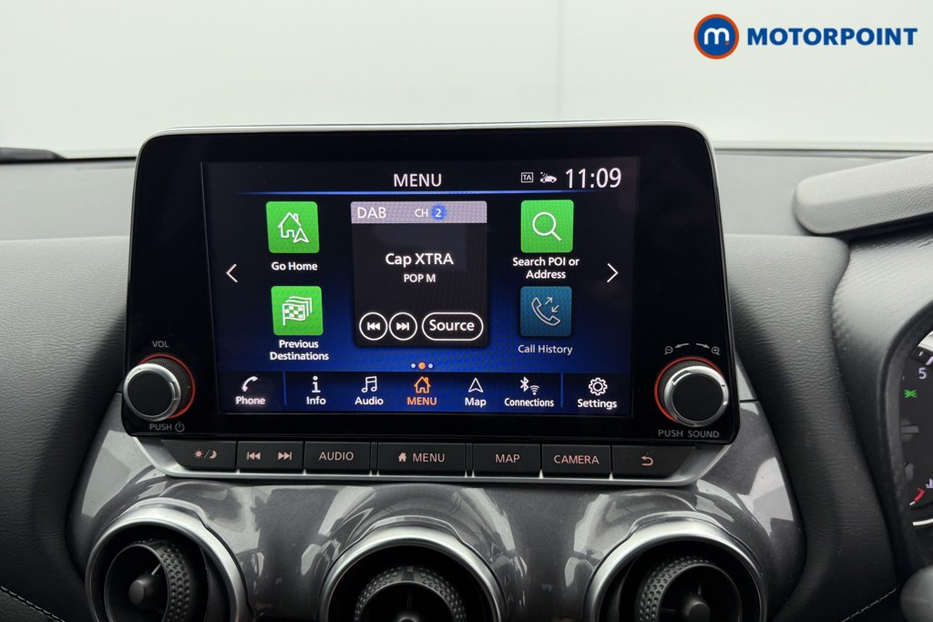 Nissan Juke N-Connecta Automatic Petrol SUV - Stock Number (1565005) - 9th supplementary image