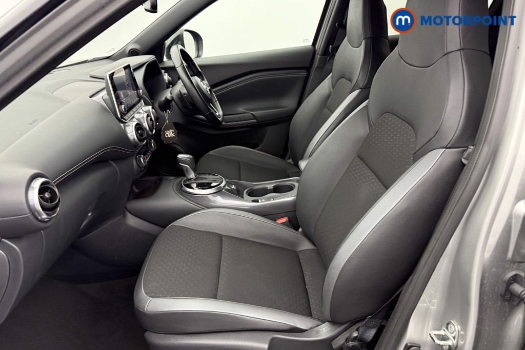 Nissan Juke N-Connecta Automatic Petrol SUV - Stock Number (1565005) - 23rd supplementary image