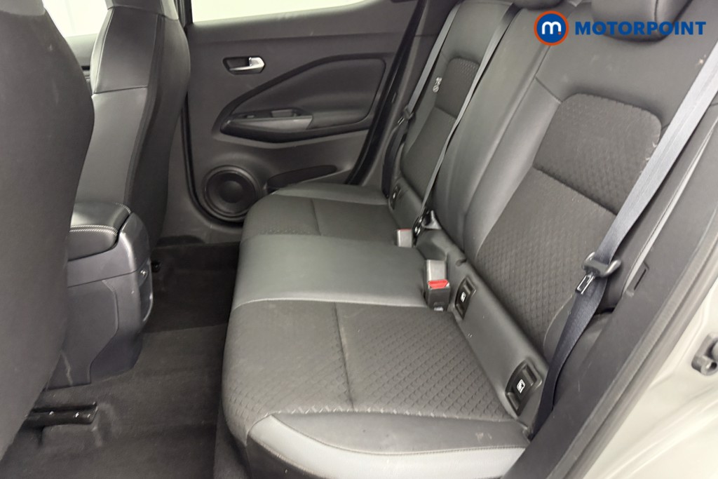 Nissan Juke N-Connecta Automatic Petrol SUV - Stock Number (1565005) - 24th supplementary image