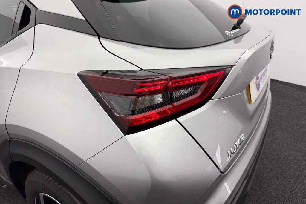 Nissan Juke N-Connecta Automatic Petrol SUV - Stock Number (1565005) - 26th supplementary image