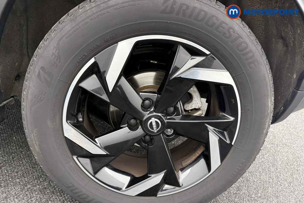 Nissan Juke N-Connecta Automatic Petrol SUV - Stock Number (1565005) - 31st supplementary image