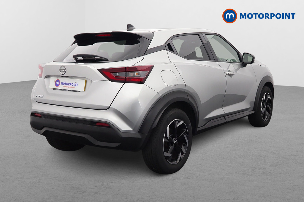 Nissan Juke N-Connecta Automatic Petrol SUV - Stock Number (1565005) - Drivers side rear corner