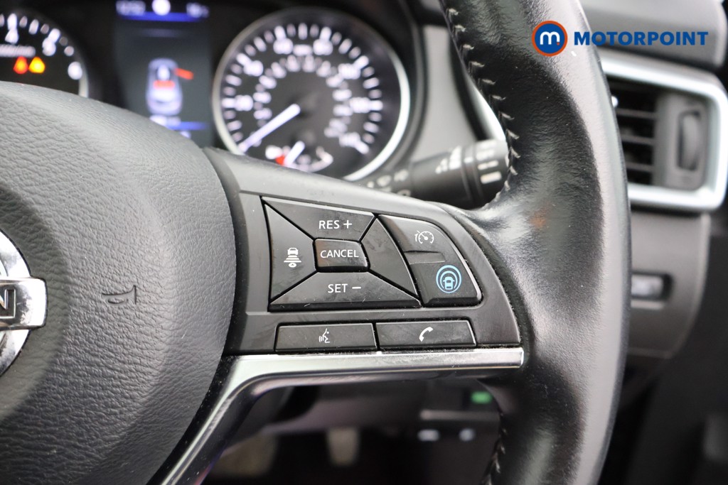 Nissan Qashqai Tekna Automatic Petrol SUV - Stock Number (1565013) - 3rd supplementary image