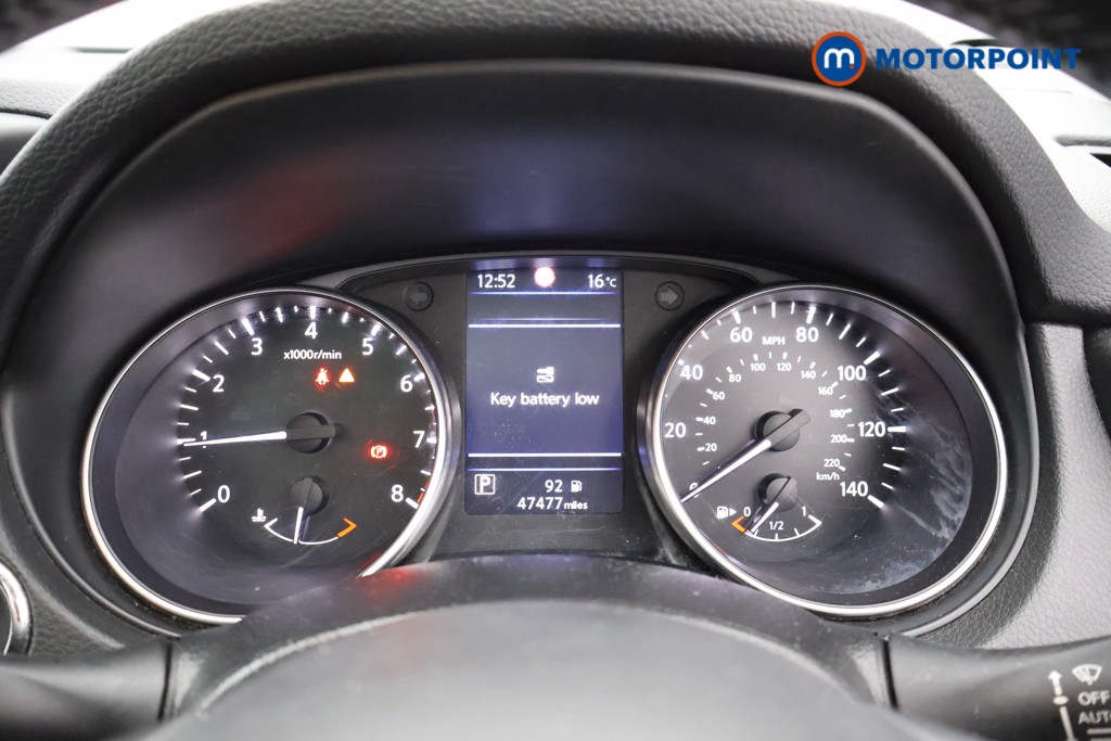 Nissan Qashqai Tekna Automatic Petrol SUV - Stock Number (1565013) - 4th supplementary image