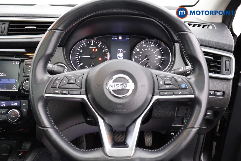 Nissan Qashqai Tekna Automatic Petrol SUV - Stock Number (1565013) - 1st supplementary image