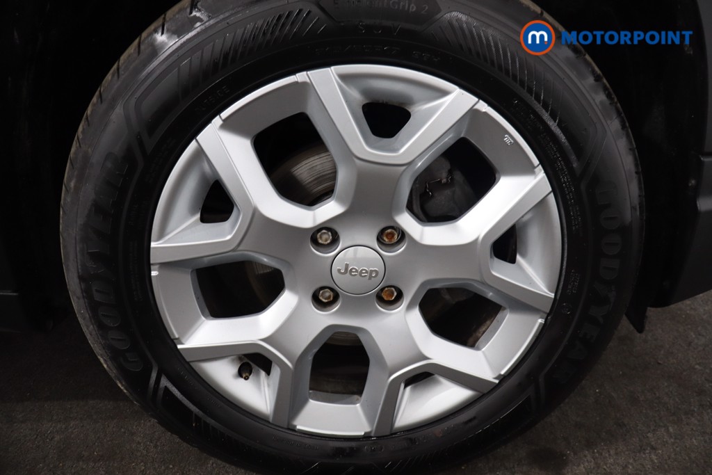 Jeep Avenger Altitude Manual Petrol SUV - Stock Number (1565115) - 10th supplementary image