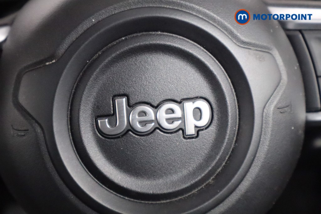 Jeep Avenger Altitude Manual Petrol SUV - Stock Number (1565115) - 18th supplementary image