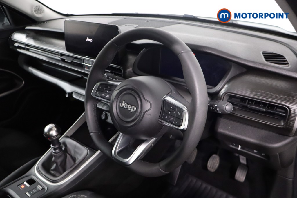 Jeep Avenger Altitude Manual Petrol SUV - Stock Number (1565115) - 21st supplementary image