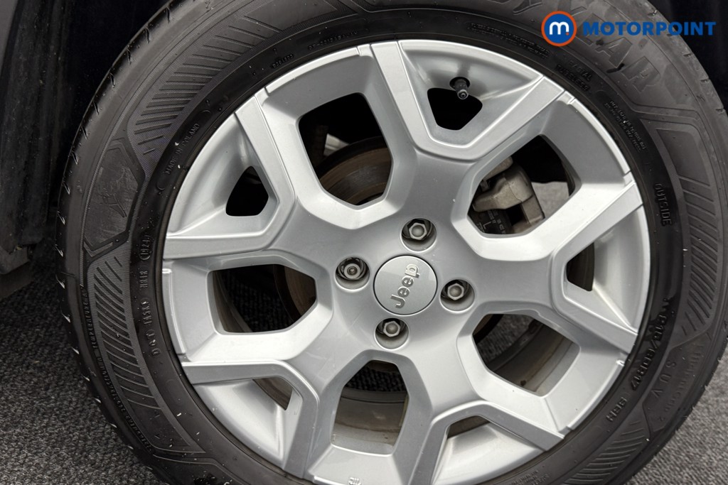 Jeep Avenger Altitude Manual Petrol SUV - Stock Number (1565126) - 27th supplementary image