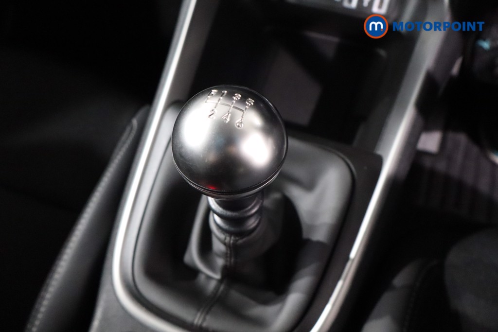 Jeep Avenger Altitude Manual Petrol SUV - Stock Number (1565127) - 14th supplementary image