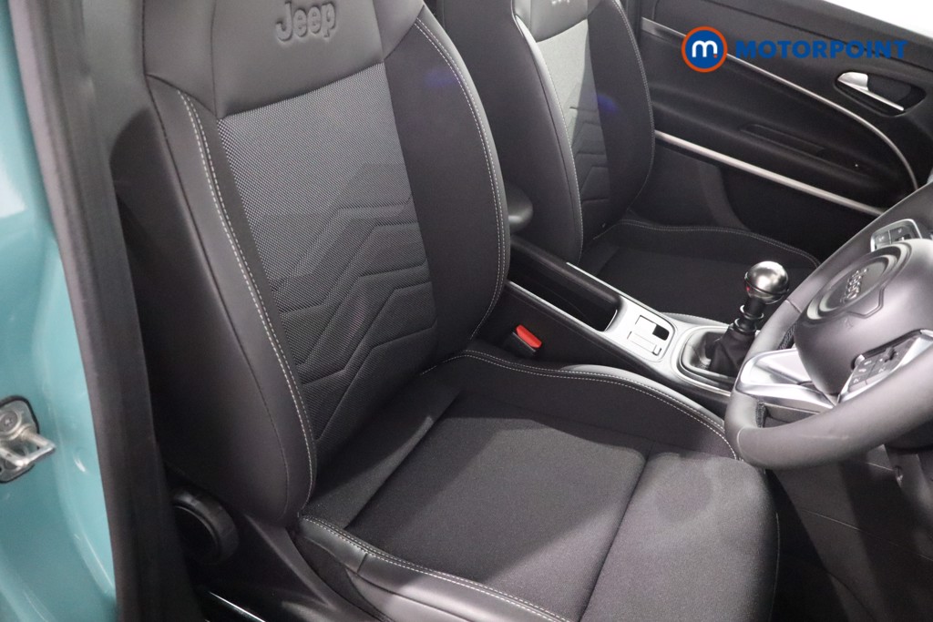 Jeep Avenger Altitude Manual Petrol SUV - Stock Number (1565127) - 21st supplementary image