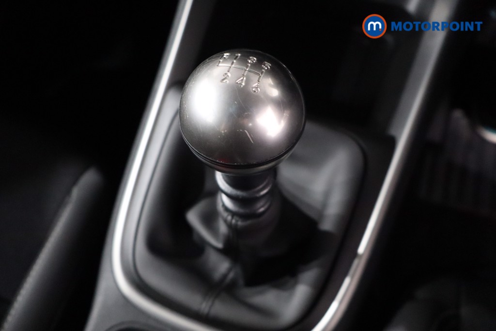 Jeep Avenger Altitude Manual Petrol SUV - Stock Number (1565141) - 14th supplementary image