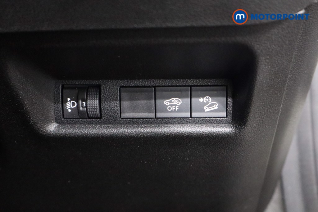 Jeep Avenger Altitude Manual Petrol SUV - Stock Number (1565148) - 22nd supplementary image