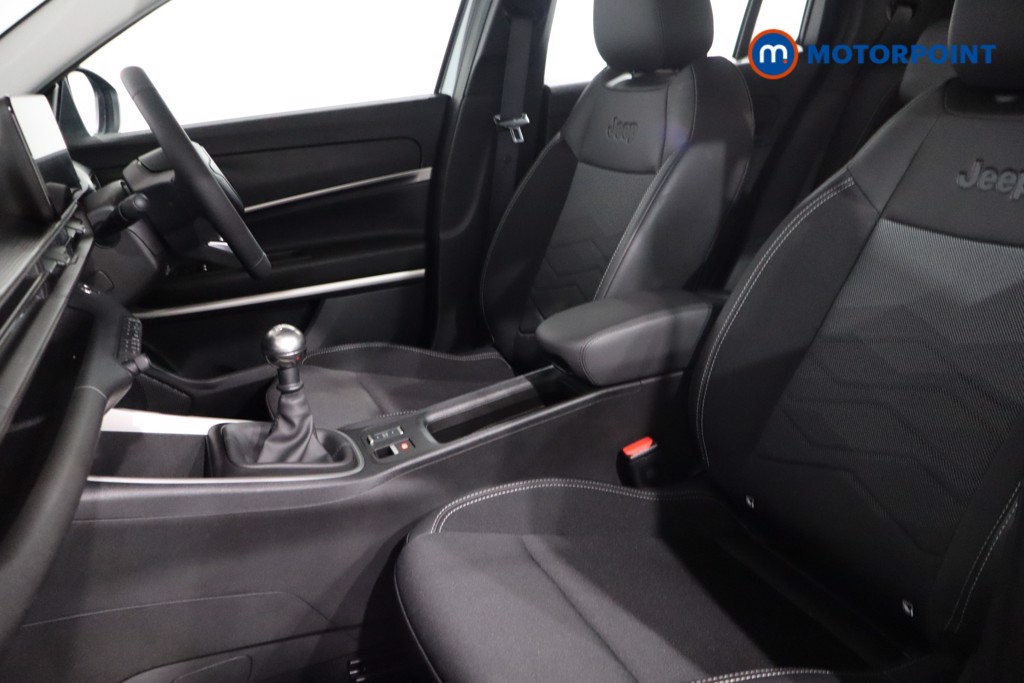 Jeep Avenger Altitude Manual Petrol SUV - Stock Number (1565175) - 4th supplementary image