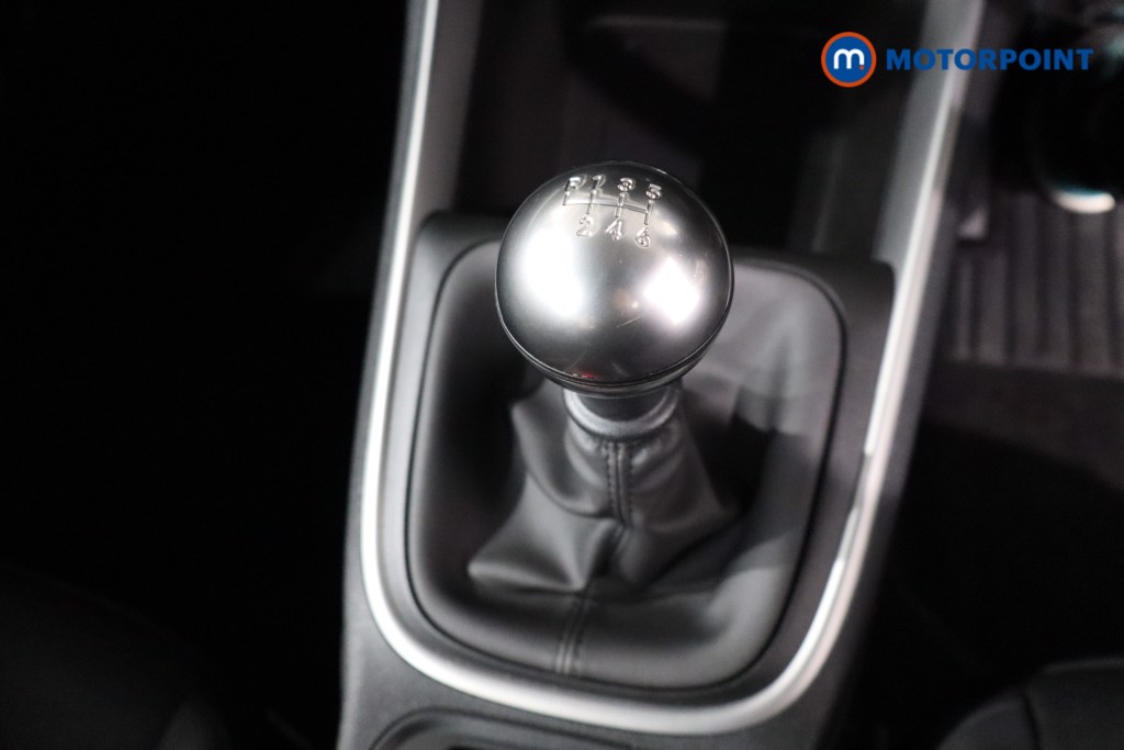 Jeep Avenger Altitude Manual Petrol SUV - Stock Number (1565175) - 14th supplementary image