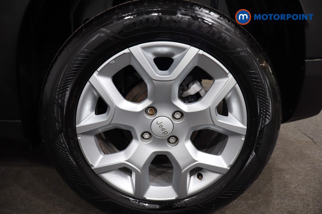 Jeep Avenger Altitude Manual Petrol SUV - Stock Number (1565184) - 12th supplementary image