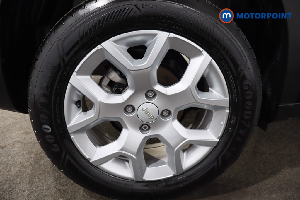 Jeep Avenger Altitude Manual Petrol SUV - Stock Number (1565188) - 9th supplementary image