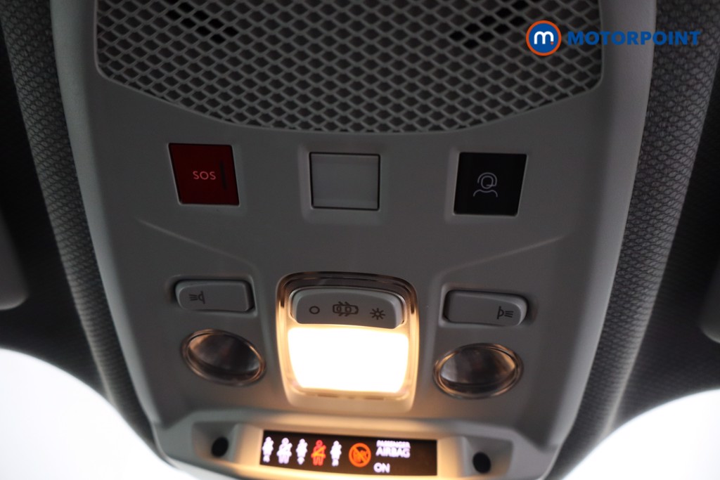 Jeep Avenger Altitude Manual Petrol SUV - Stock Number (1565188) - 20th supplementary image