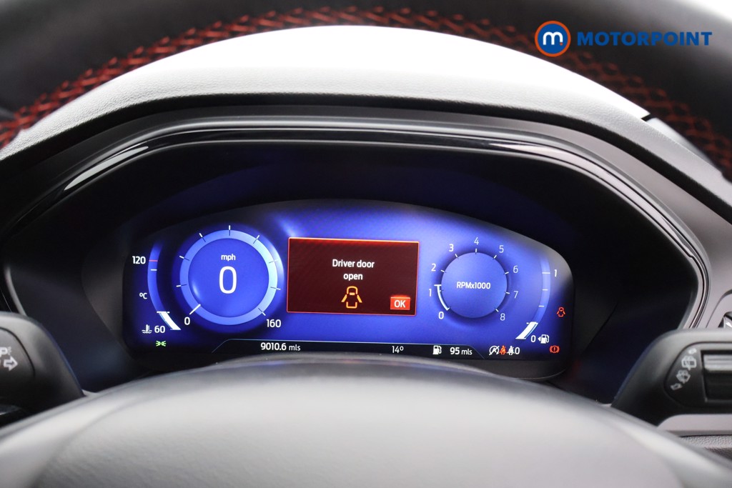Ford Focus St-Line Vignale Manual Petrol-Electric Hybrid Hatchback - Stock Number (1565657) - 4th supplementary image