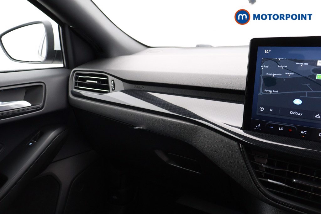 Ford Focus St-Line Vignale Manual Petrol-Electric Hybrid Hatchback - Stock Number (1565657) - 7th supplementary image