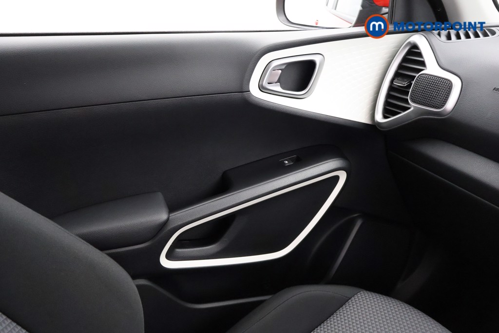 KIA Soul Urban Automatic Electric People Carrier - Stock Number (1565660) - 8th supplementary image