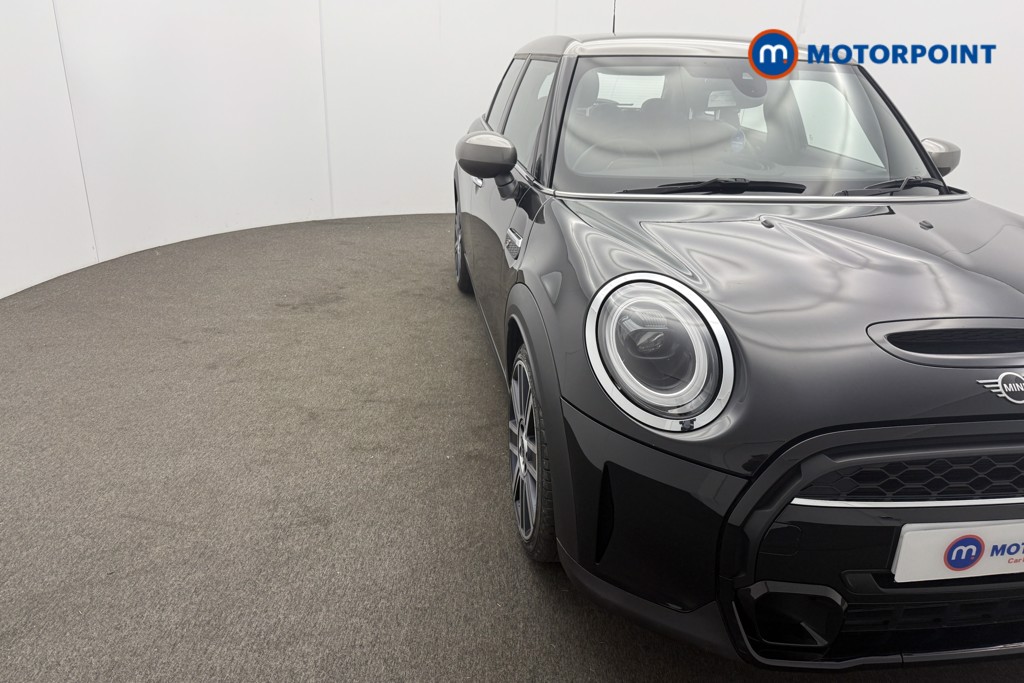Mini Hatchback Cooper S Exclusive Automatic Petrol Hatchback - Stock Number (1565771) - 19th supplementary image