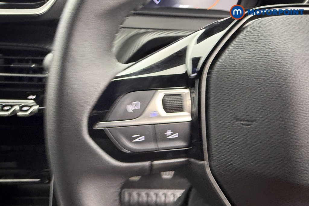 Peugeot 2008 Allure Manual Petrol SUV - Stock Number (1565932) - 11th supplementary image