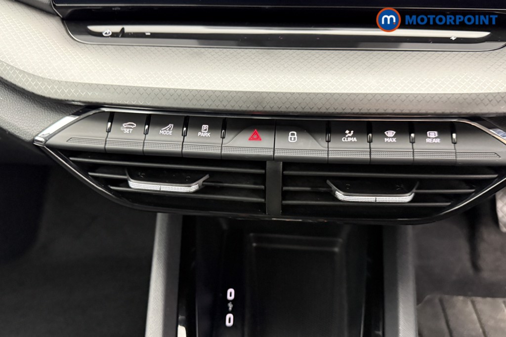 Skoda Octavia Se Technology Automatic Petrol Plug-In Hybrid Estate - Stock Number (1565985) - 12th supplementary image