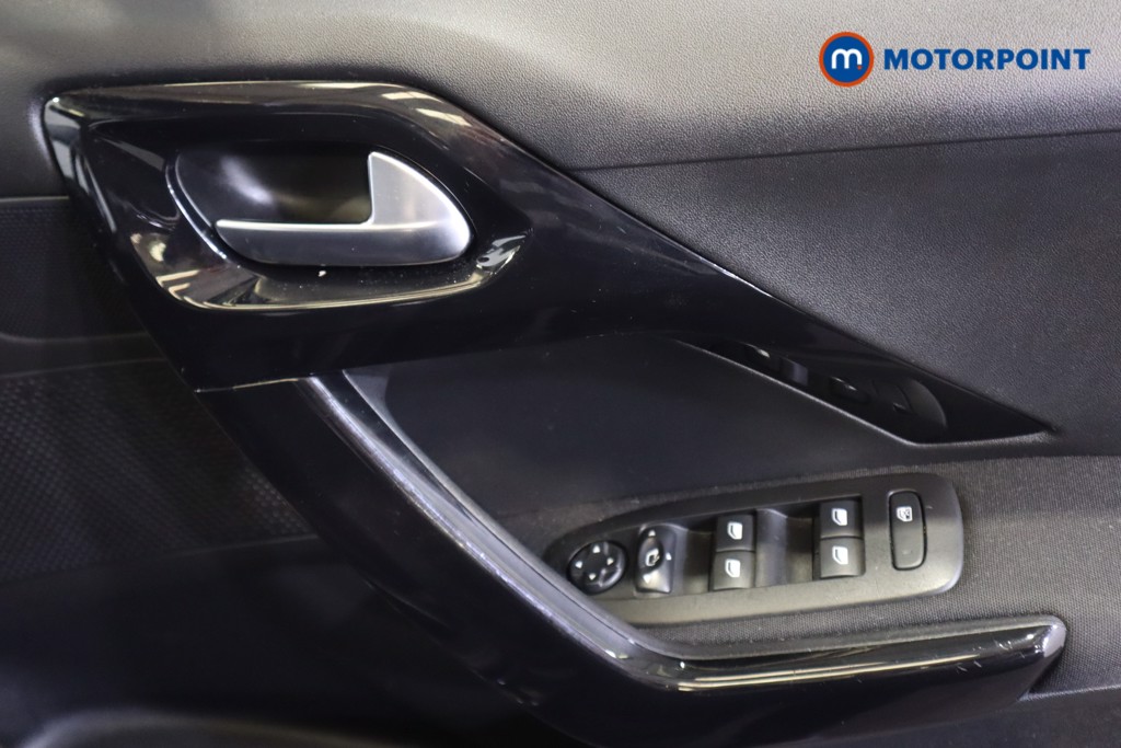 Peugeot 208 Tech Edition Manual Petrol Hatchback - Stock Number (1566199) - 8th supplementary image