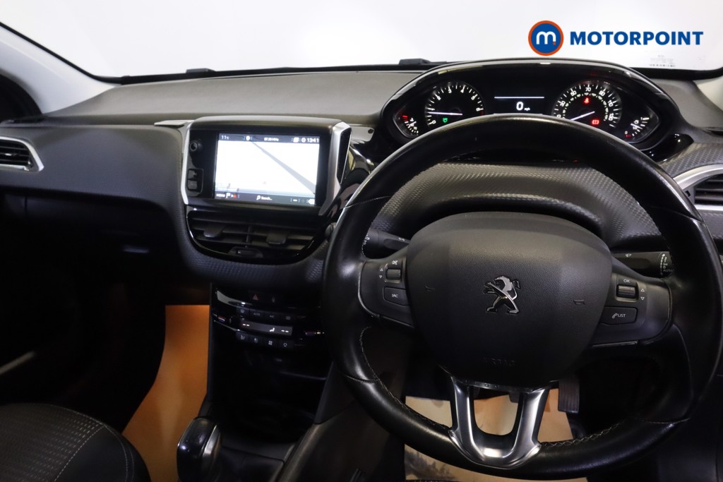 Peugeot 208 Tech Edition Manual Petrol Hatchback - Stock Number (1566199) - 1st supplementary image
