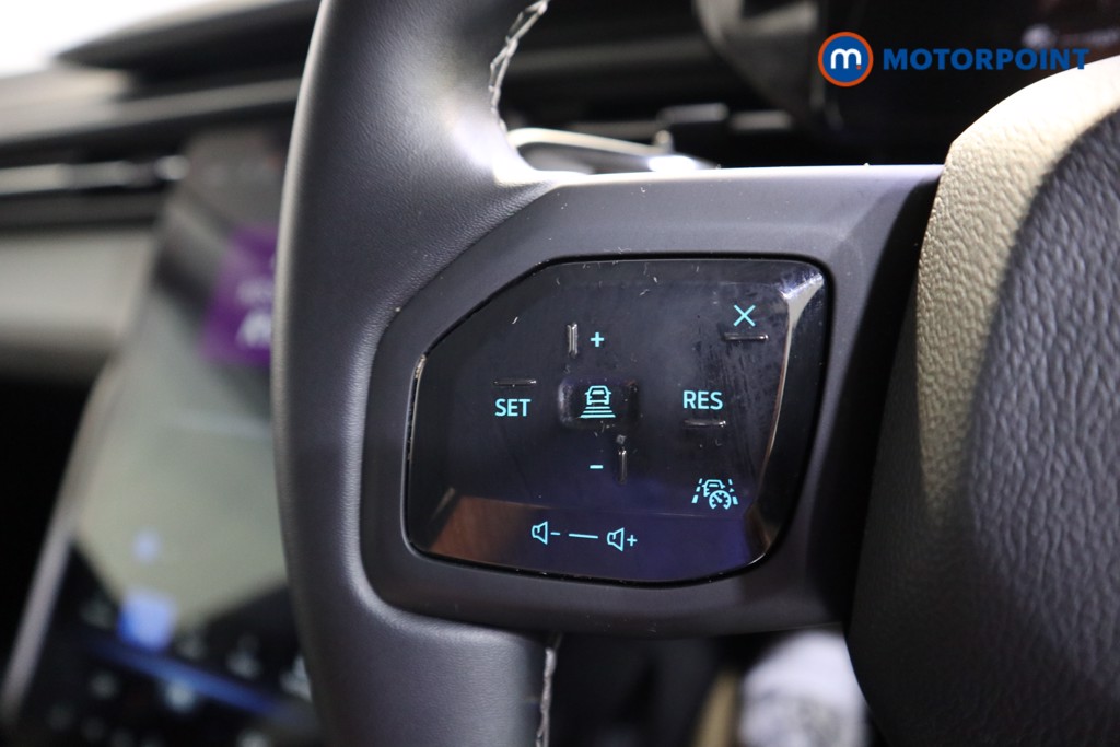 Ford Explorer Select Automatic Electric SUV - Stock Number (1566239) - 4th supplementary image