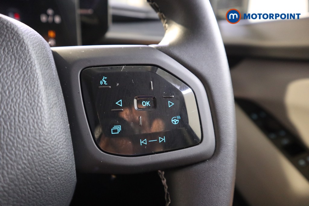 Ford Explorer Select Automatic Electric SUV - Stock Number (1566239) - 5th supplementary image