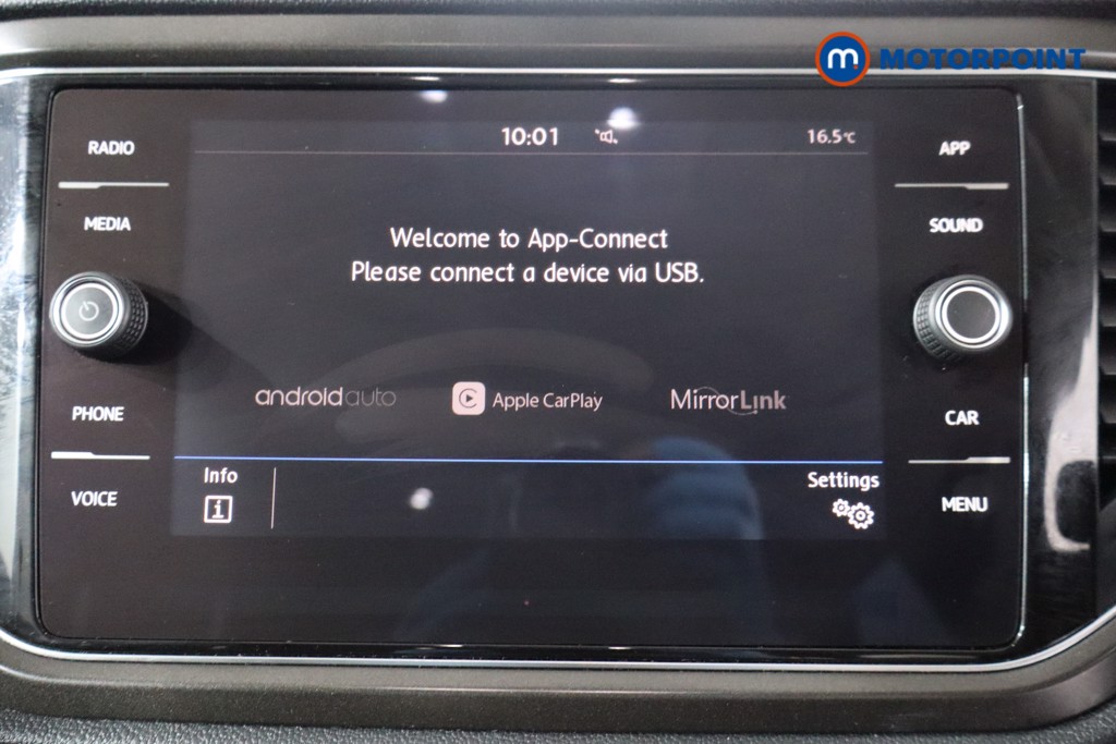 Volkswagen T-Roc Design Manual Diesel SUV - Stock Number (1566512) - 2nd supplementary image