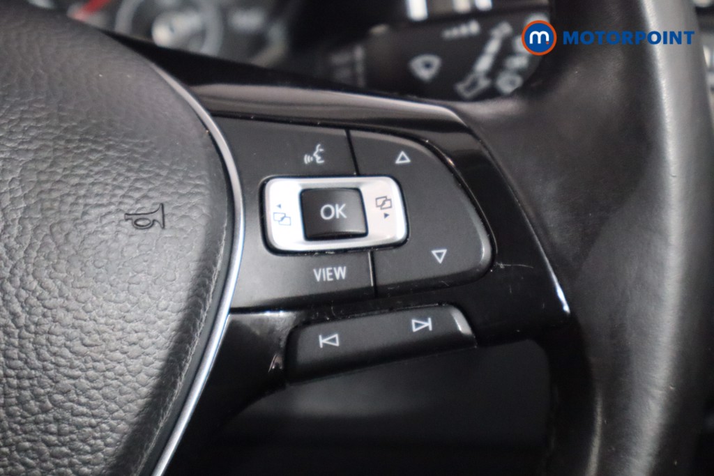Volkswagen T-Roc Design Manual Diesel SUV - Stock Number (1566512) - 8th supplementary image