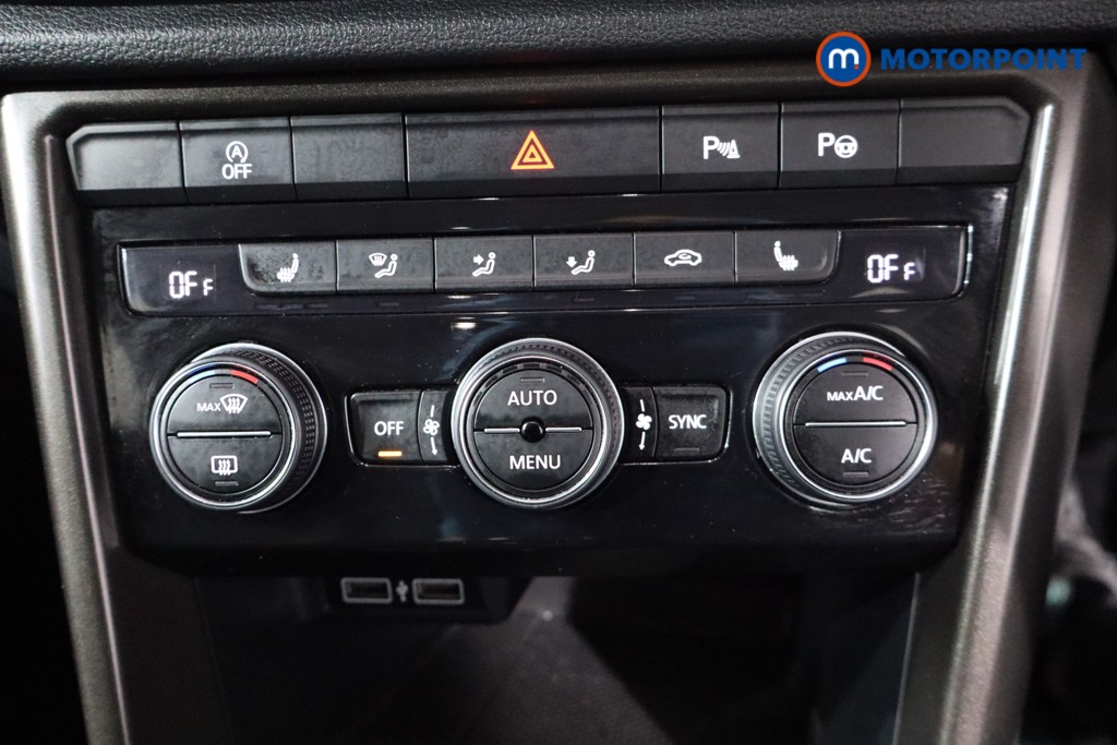 Volkswagen T-Roc Design Manual Diesel SUV - Stock Number (1566512) - 16th supplementary image