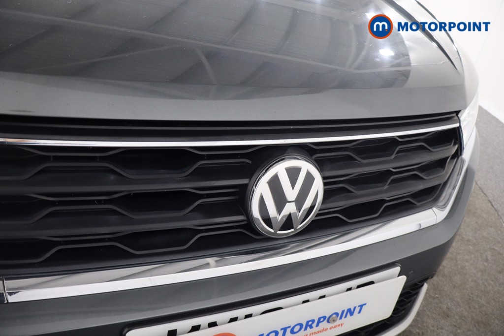 Volkswagen T-Roc Design Manual Diesel SUV - Stock Number (1566512) - 28th supplementary image