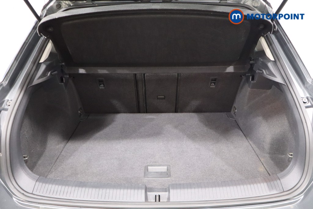 Volkswagen T-Roc Design Manual Diesel SUV - Stock Number (1566512) - 35th supplementary image