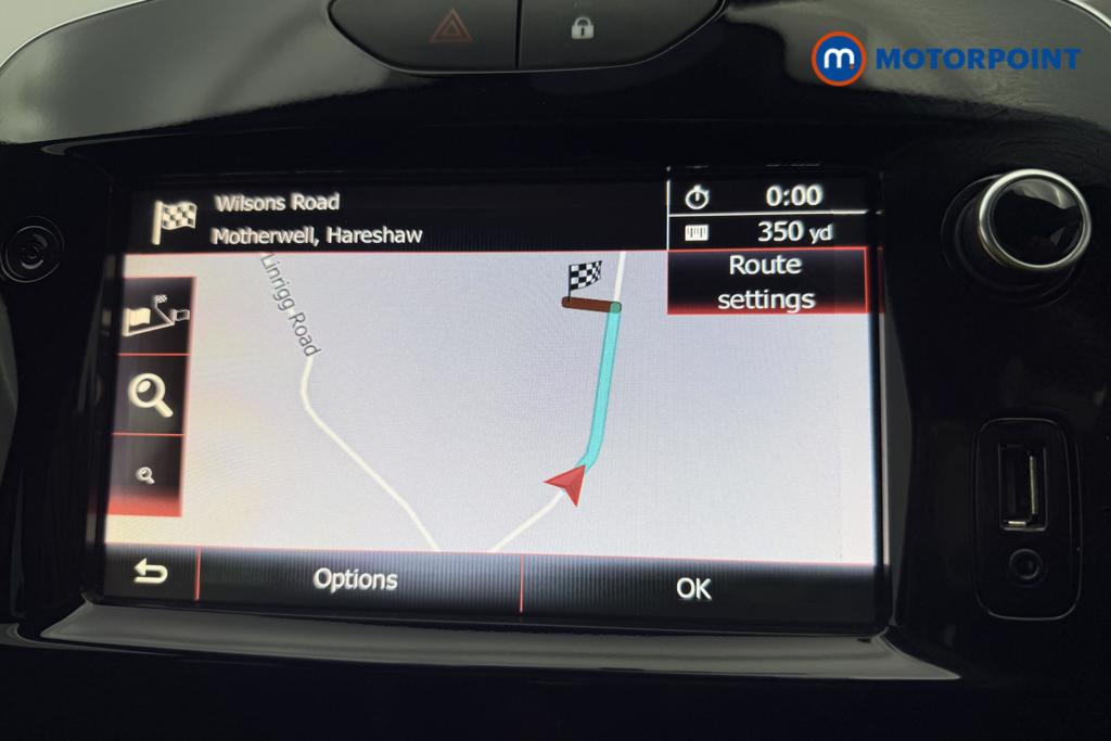 Renault Clio Iconic Manual Petrol Hatchback - Stock Number (1566547) - 2nd supplementary image