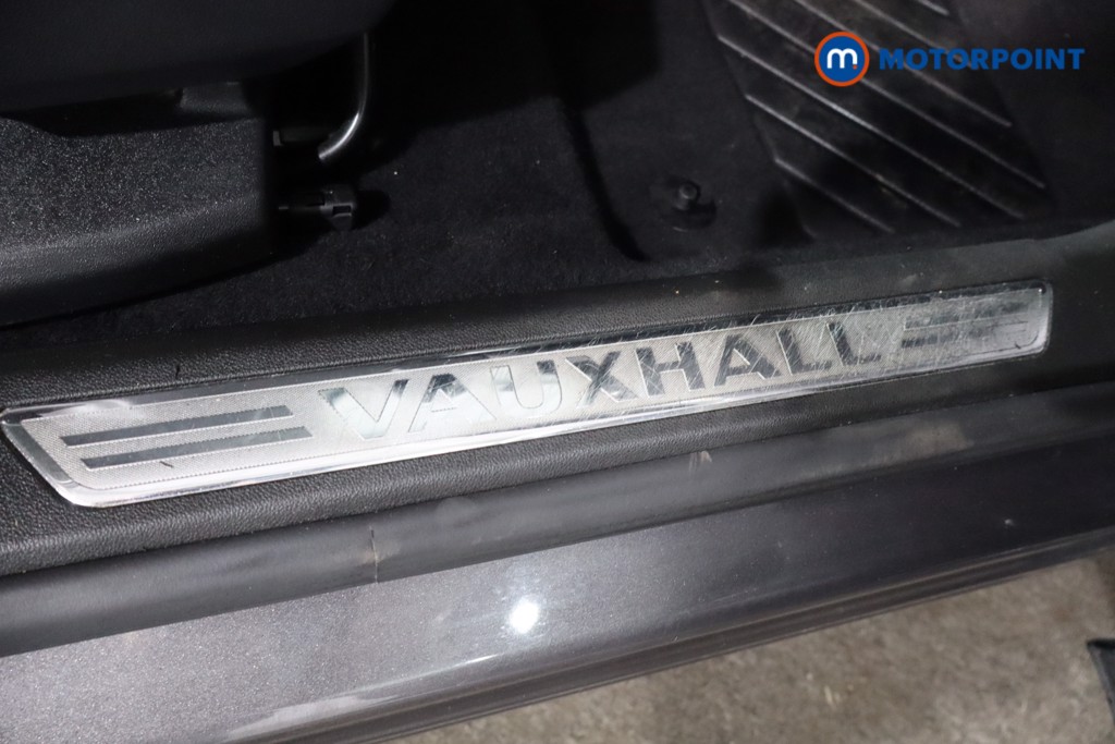 Vauxhall Grandland X Sri Nav Manual Petrol SUV - Stock Number (1566772) - 21st supplementary image