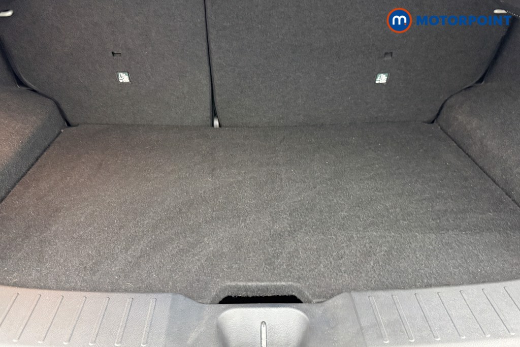 Nissan Juke N-Connecta Automatic Petrol SUV - Stock Number (1566893) - 23rd supplementary image